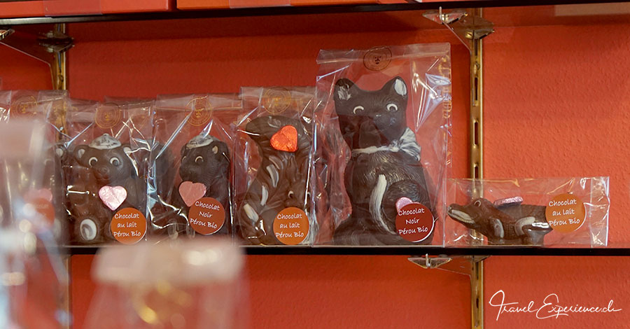 Schokoladentiere im Regal von Chocolatier Durig in Lausanne