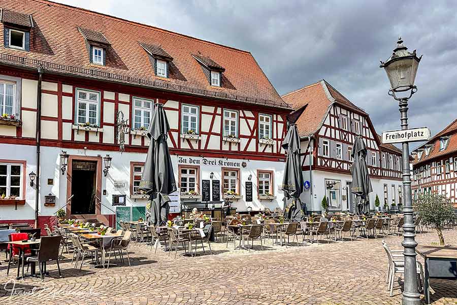Deutsche Fachwerkstrasse, Seligenstadt, Zu den Drei Kronen