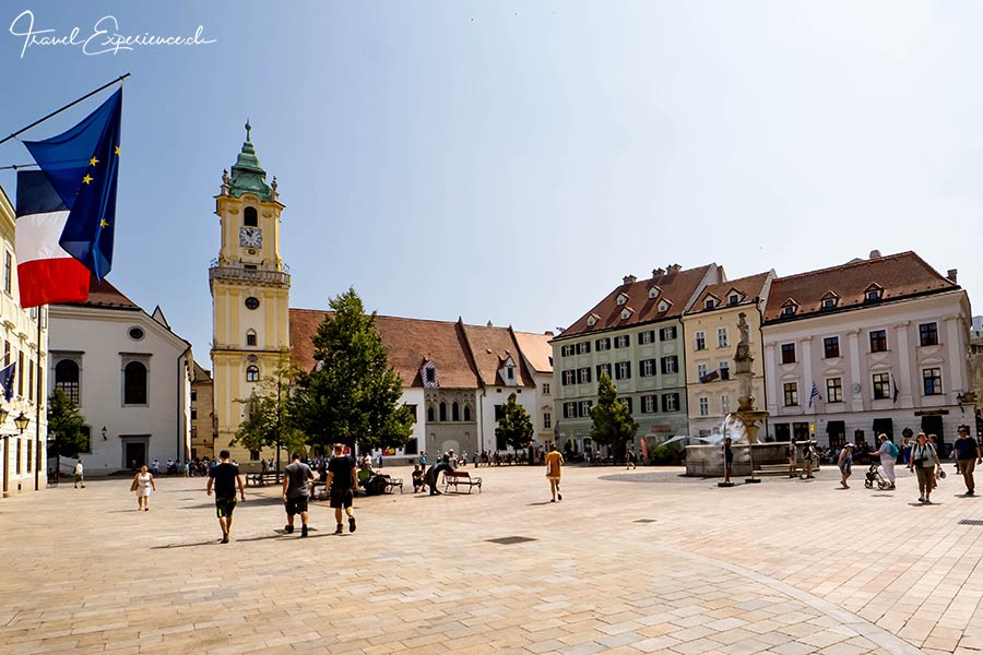 Flussreise, Donau, Excellence Princess, Bratislava, Hauptplatz, Rathaus