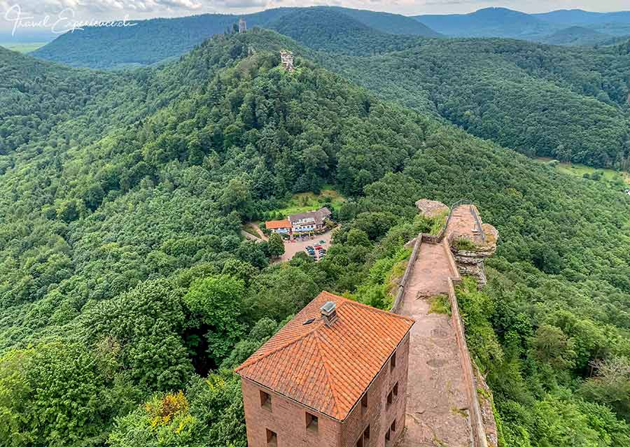 Südliche Weinstrasse, Burg Trifels