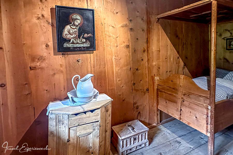 Museum Kloster St. Johann, Müstair, barocke Nonnenzelle