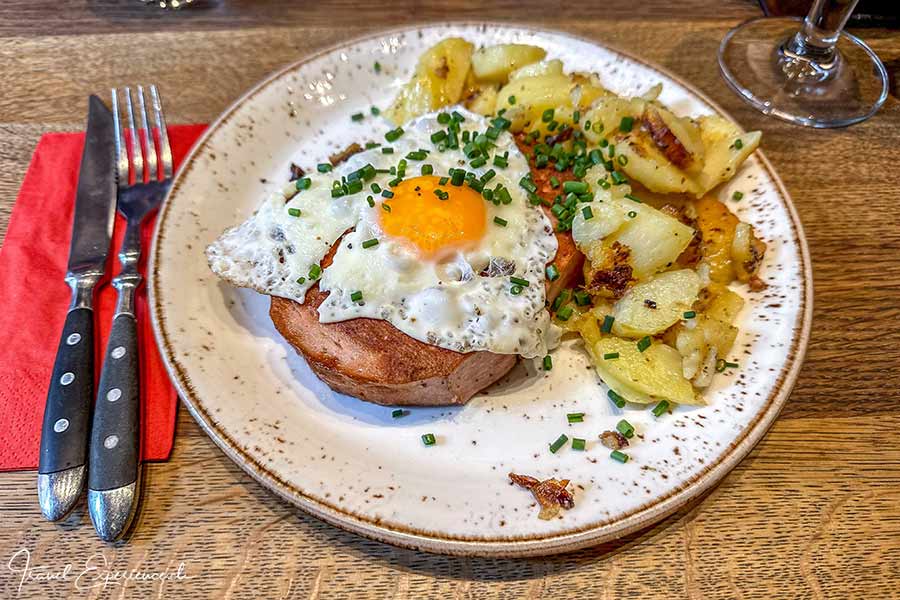 Churfranken, Miltenberg, Gasthaus zum Riesen, Leberkäs, Spiegelhei, Bratkartoffeln