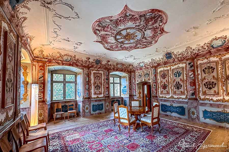 Innenaufnahme vom Wappenzimmer im Kloster Fischingen, Thurgau
