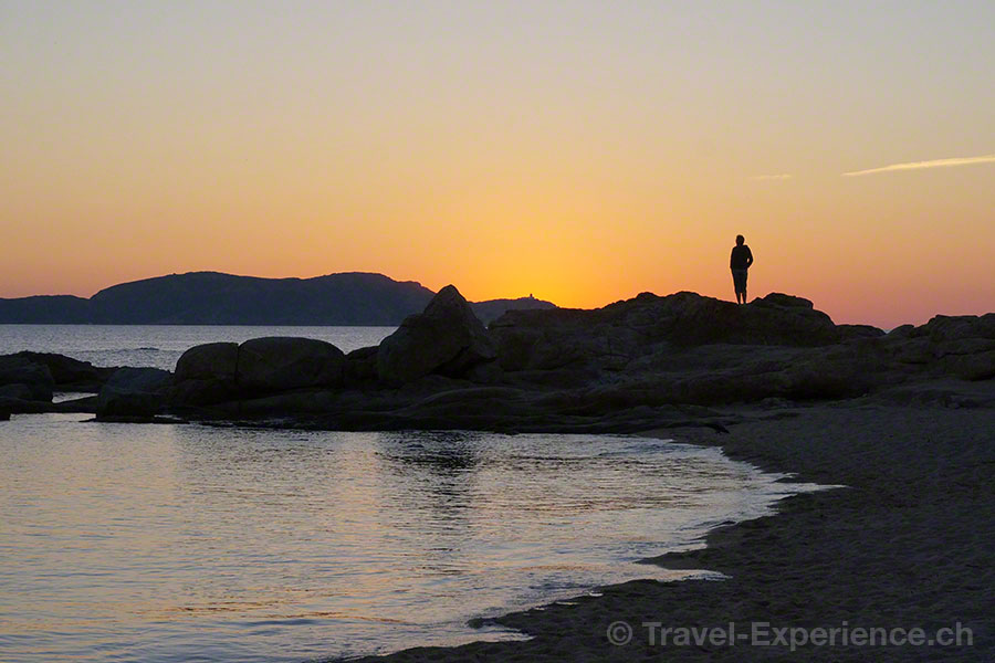 Sonnenuntergang am Meer in Korsika