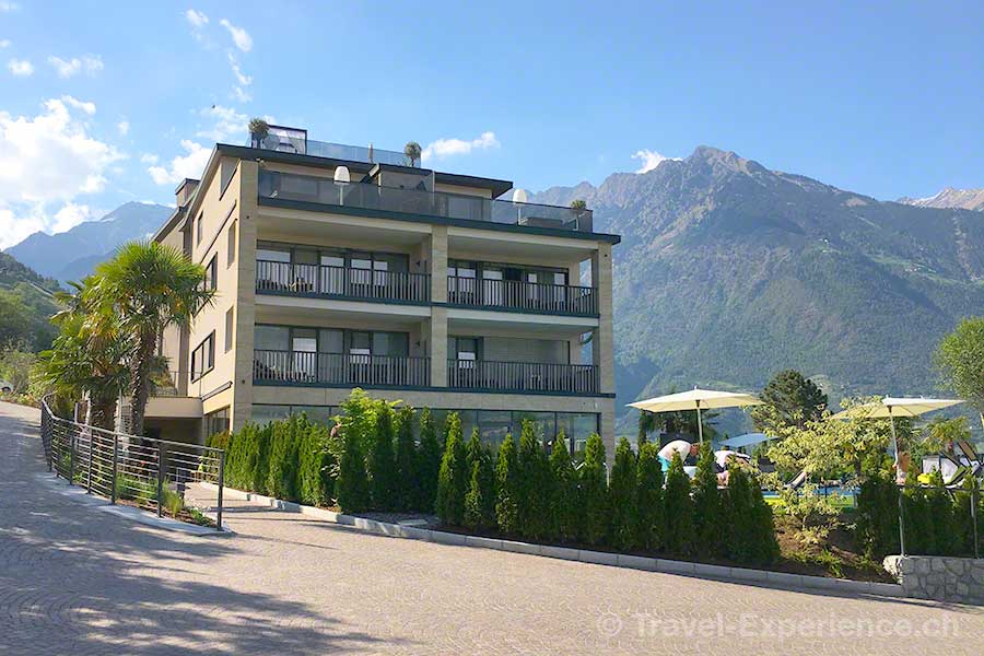 Aussenaufnahme, Meran Lodge, die zum La Maiena gehört