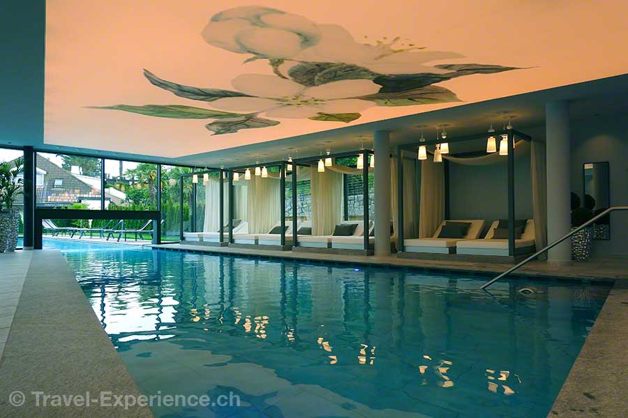 Innenpool der Meran Lodge, Marling
