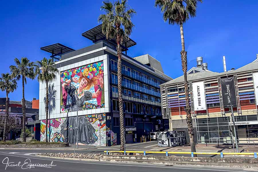 Street Art an einer Hauswand in Adelaide