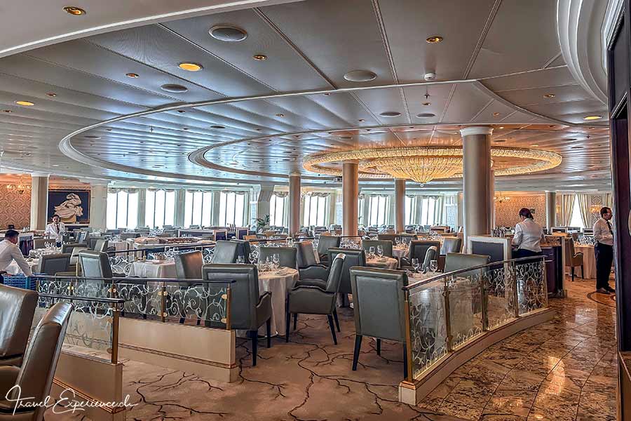Der Grand Dining Room auf der Oceania Riviera